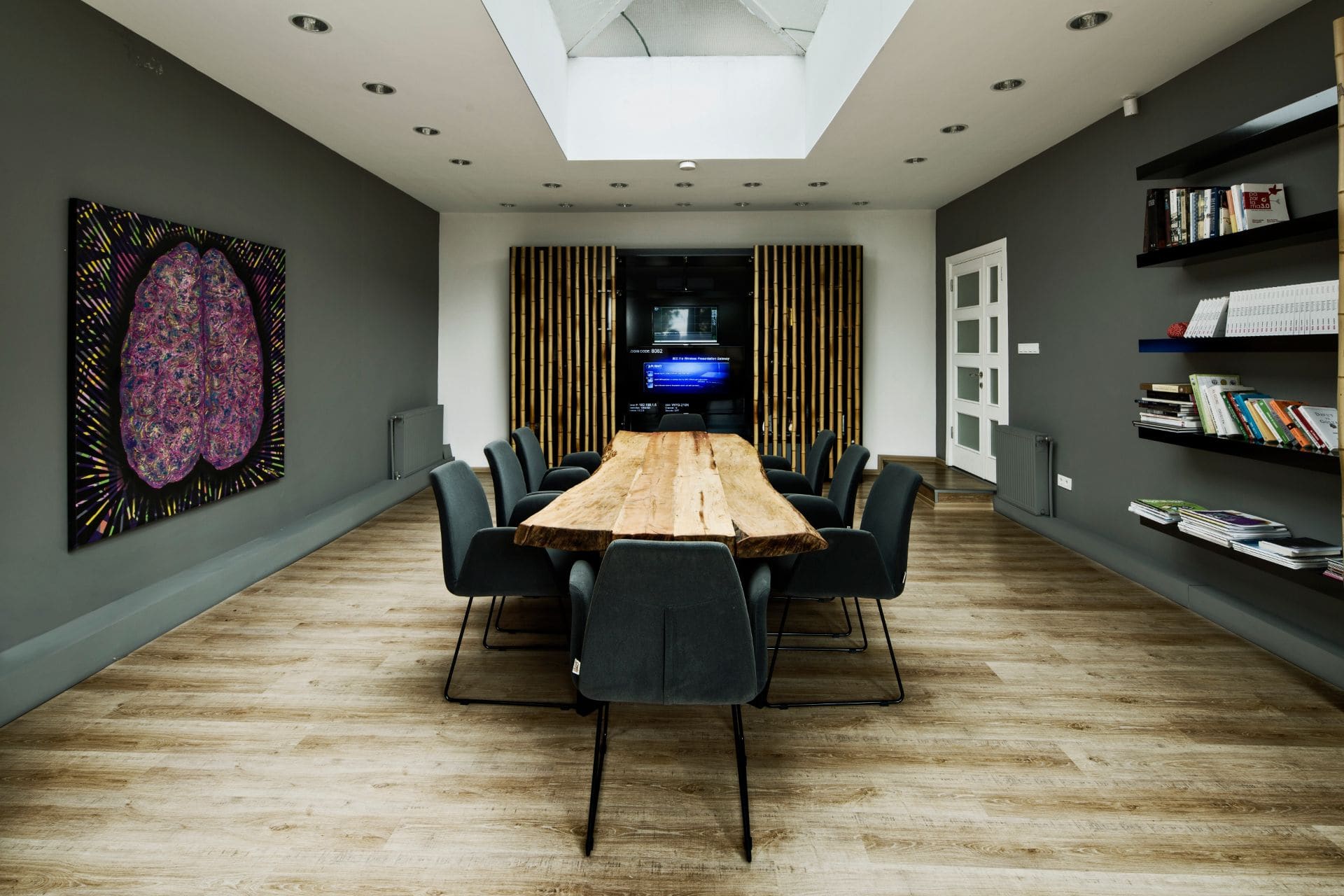 Thinkneuro Neuro Science Lab / Office
