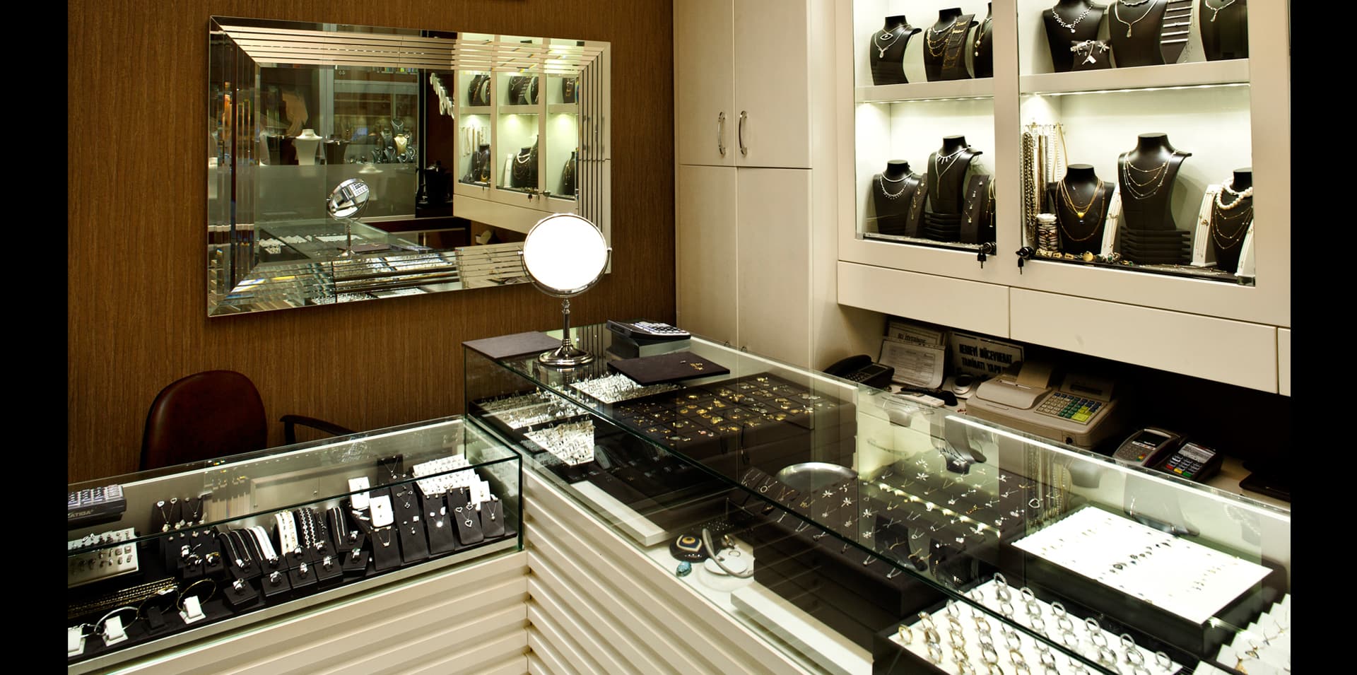 Engin Jewelry Store Nisantasi